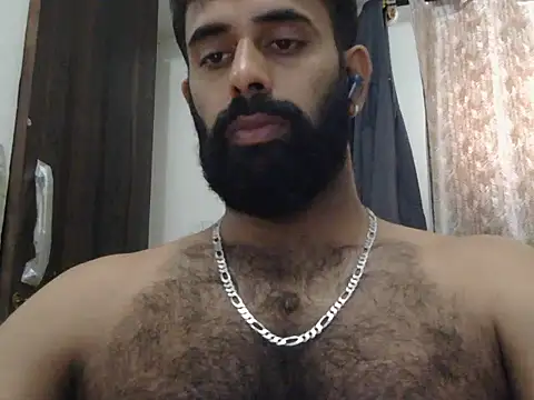 Snapshot of indianhairybull chatting on 06-04-26, 04:51 indianhairybull online show from 06-04-26, 04:51