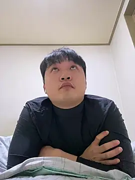 offwhite777 online show from 01-31-25, 01:56