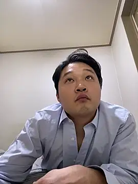 offwhite777 online show from 02-16-25, 11:38