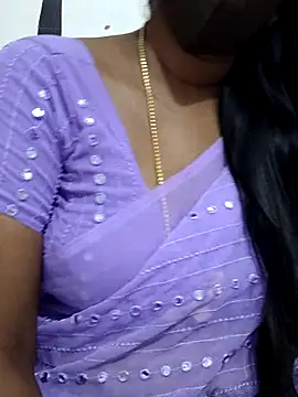 Snapshot of Tamil_Meera12 chatting on 09-09-25, 06:35 Tamil Meera12 online show from 09-09-25, 06:35