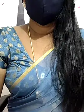 Snapshot of Tamil_Meera12 chatting on 09-18-25, 06:59 Tamil Meera12 online show from 09-18-25, 06:59