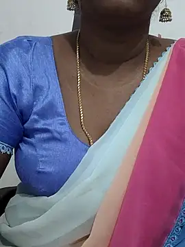 Snapshot of Tamil_Meera12 chatting on 10-03-25, 06:43 Tamil Meera12 online show from 10-03-25, 06:43