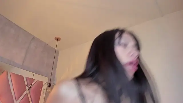 Raichell  online show from 02-13-25, 05:58