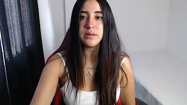 Snapshot of __leaa chatting on 07-22-26, 03:48 leaa online show from 07-22-26, 03:48