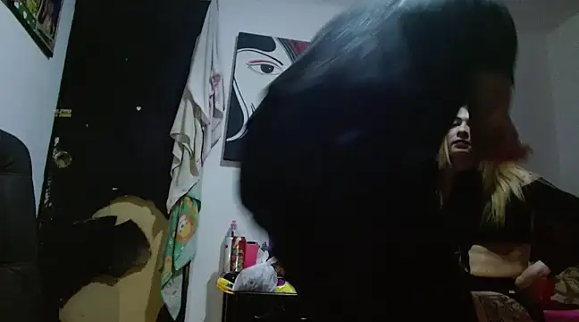 Moonrrow hot online show from 02-11-25, 05:37