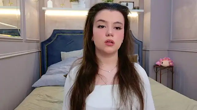 Pauline Heaven online show from 11-24-25, 05:29