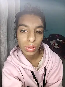 Snapshot of Ariell_Kieran chatting on 09-19-25, 11:16 Ariell Kieran online show from 09-19-25, 11:16