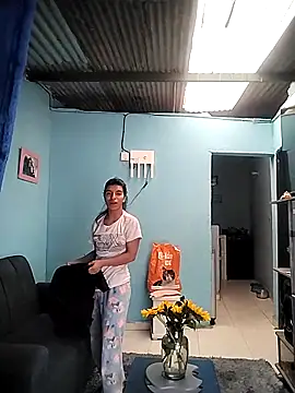 Ariell Kieran online show from 04-04-26, 07:33