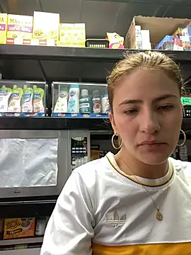 Andrea18 blonde online show from 06-17-26, 03:02
