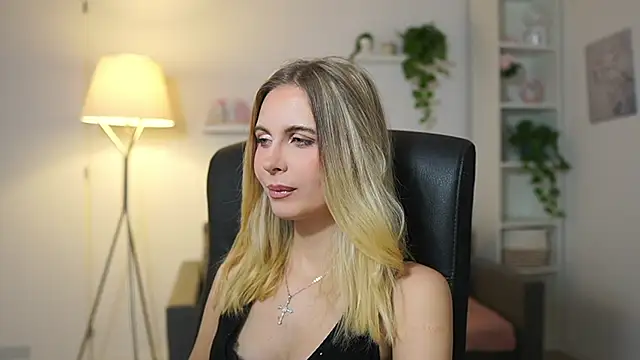 catecrago  online show from 12-15-25, 09:13