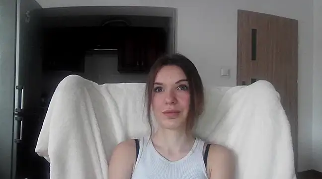 aurora lust online show from 02-25-25, 07:42