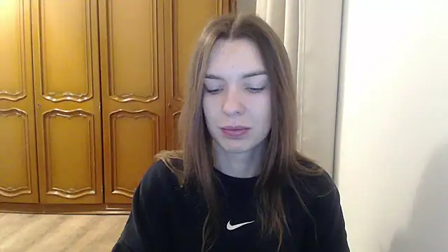 aurora lust online show from 12-03-25, 06:32