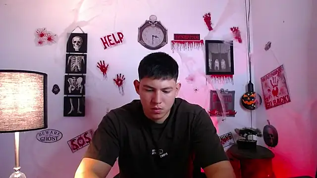 JamesCr  online show from 10-30-25, 10:16