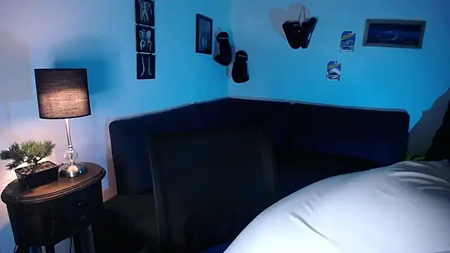 JamesCr  online show from 03-27-26, 11:48