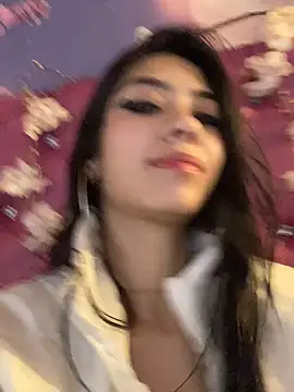 Snapshot of TayylorSexx chatting on 03-03-25, 08:27 TayylorSexx online show from 03-03-25, 08:27