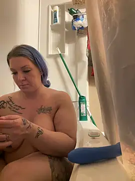 coco banks online show from 03-23-25, 01:09