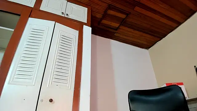 Violetta 0 online show from 09-26-25, 01:26