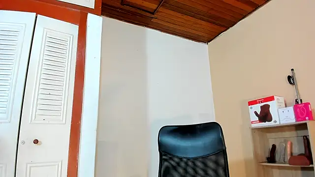 Violetta 0 online show from 02-24-26, 01:31