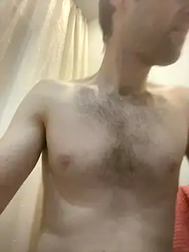 Snapshot of LynnAhNight chatting on 10-23-25, 03:28 LynnAhNight online show from 10-23-25, 03:28