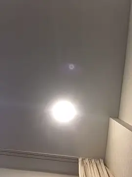 Snapshot of LynnAhNight chatting on 11-21-25, 03:27 LynnAhNight online show from 11-21-25, 03:27