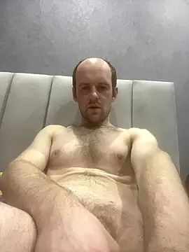 Snapshot of LynnAhNight chatting on 01-09-26, 01:47 LynnAhNight online show from 01-09-26, 01:47