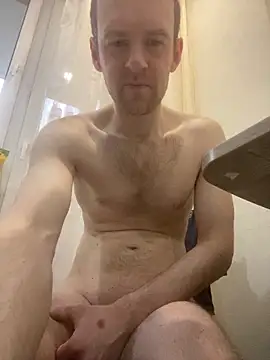 Snapshot of LynnAhNight chatting on 02-23-26, 05:27 LynnAhNight online show from 02-23-26, 05:27