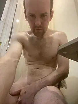 Snapshot of LynnAhNight chatting on 02-25-26, 03:16 LynnAhNight online show from 02-25-26, 03:16