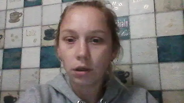 Anna wey online show from 10-28-25, 06:21