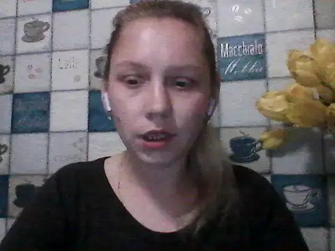 Snapshot of Anna_wey chatting on 05-15-26, 06:59 Anna wey online show from 05-15-26, 06:59