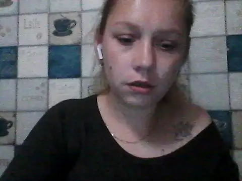 Snapshot of Anna_wey chatting on 05-26-26, 07:10 Anna wey online show from 05-26-26, 07:10