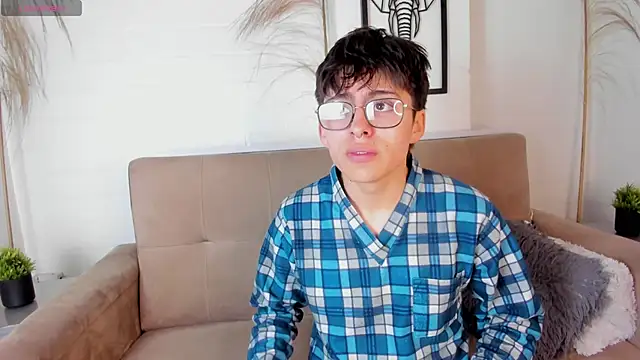 PepperTwink online show from 03-13-25, 01:07