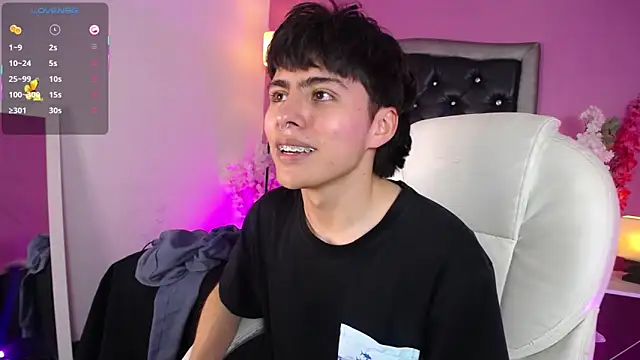 PepperTwink online show from 09-10-25, 04:18