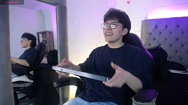 PepperTwink online show from 09-11-25, 04:18