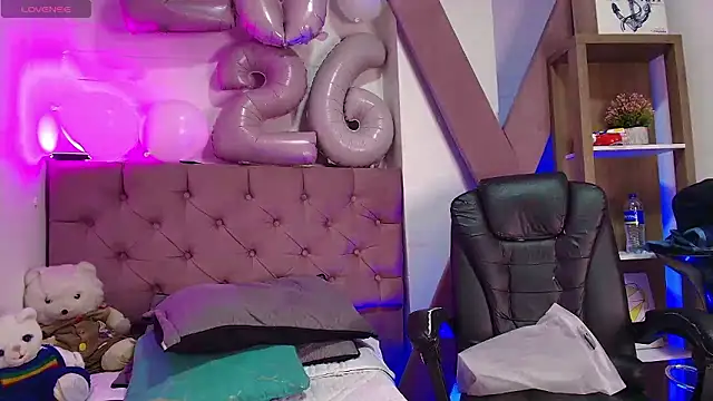 PepperTwink online show from 01-11-26, 01:49