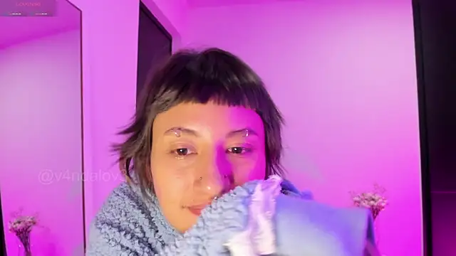 ggor4w33 online show from 01-17-26, 08:08