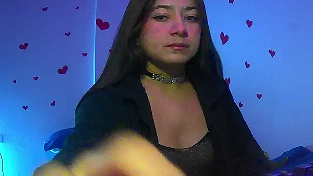 Snapshot of Catalina_Durango1 chatting on 02-17-25, 10:07 Catalina Durango1 online show from 02-17-25, 10:07