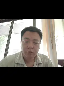 Snapshot of PF763669 chatting on 06-10-26, 06:45 PF763669 online show from 06-10-26, 06:45