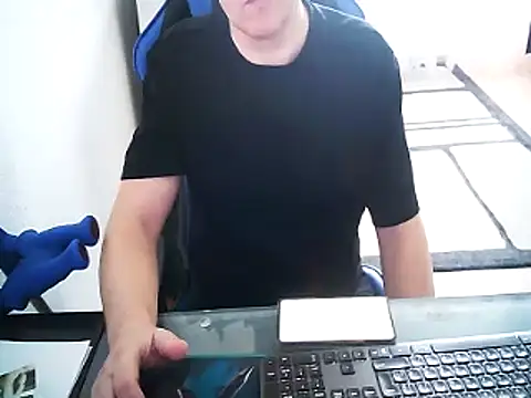 Snapshot of ruplumber chatting on 03-11-25, 11:44 ruplumber online show from 03-11-25, 11:44