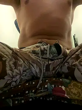 Snapshot of mcloveyiii chatting on 12-02-25, 11:26 mcloveyiii online show from 12-02-25, 11:26