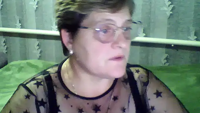 ElzaJewel online show from 10-15-25, 06:41