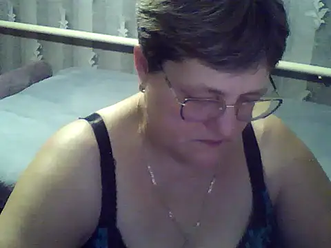 ElzaJewel online show from 12-20-25, 08:05