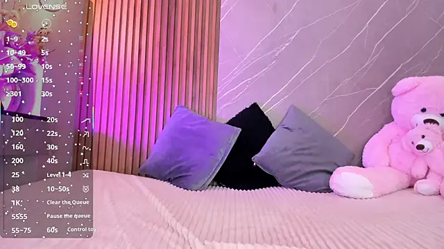 ariana jhonson1 online show from 10-22-25, 12:38