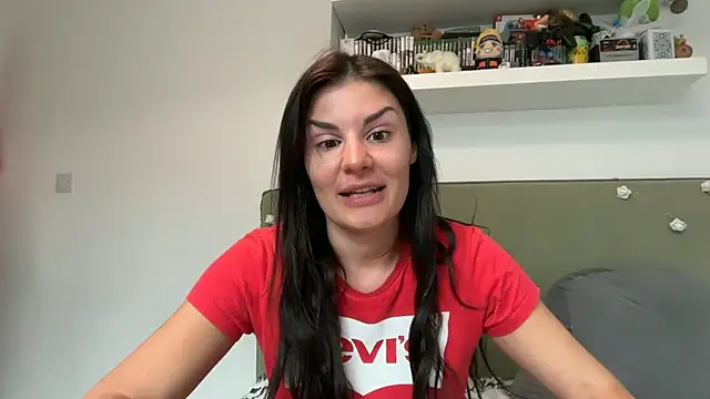 Petitecookie online show from 05-02-26, 05:07