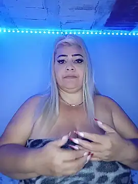 BonniAdams online show from 07-09-26, 03:49