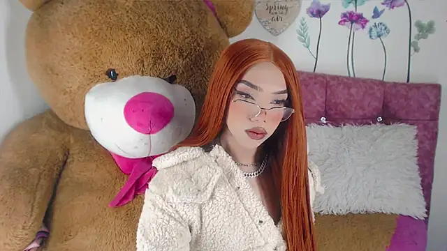 Khloe Leal online show from 02-08-25, 09:04