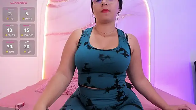 Sofii Lopezz online show from 10-22-25, 11:10