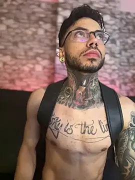 Walker Thomas1 online show from 02-14-25, 05:36