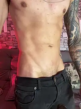 Walker Thomas1 online show from 03-16-25, 08:32