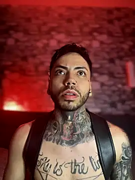 Walker Thomas1 online show from 09-21-25, 02:13