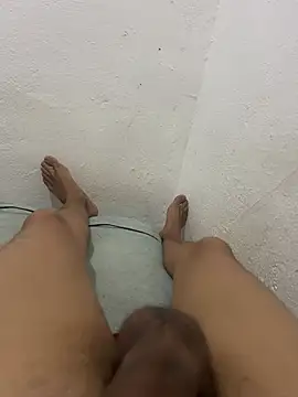 danielpg25 online show from 03-07-26, 05:59